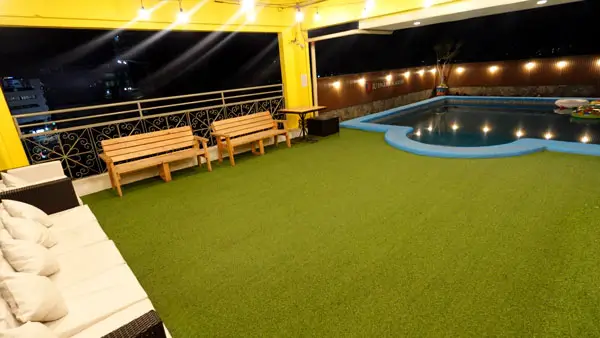 Pool_03-1.webp