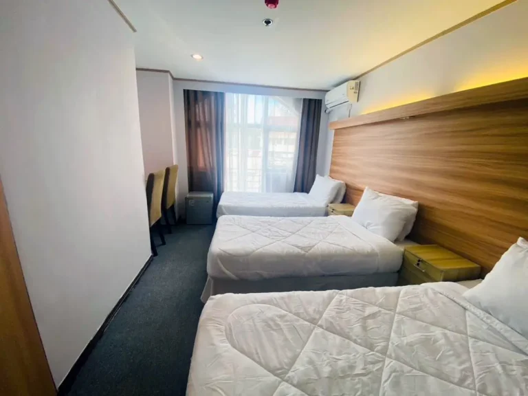 Triple-room_06.webp