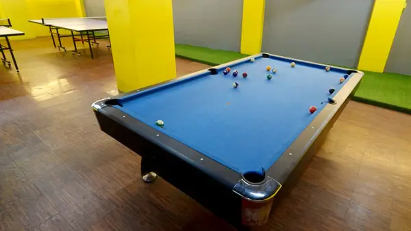 game-room_01.webp