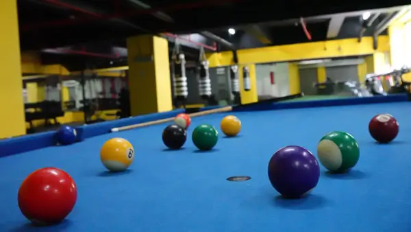 game-room_05.webp