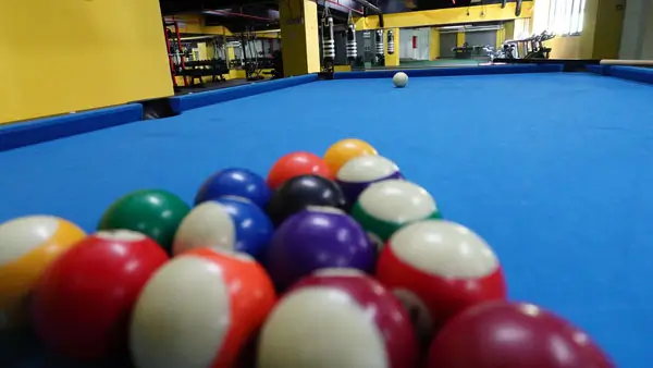 game-room_06.webp